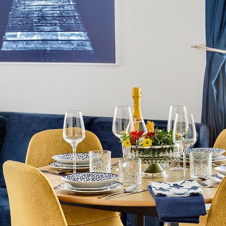 Ari Navy Apartment - High-End Residence أراد المظهر الخارجي الصورة