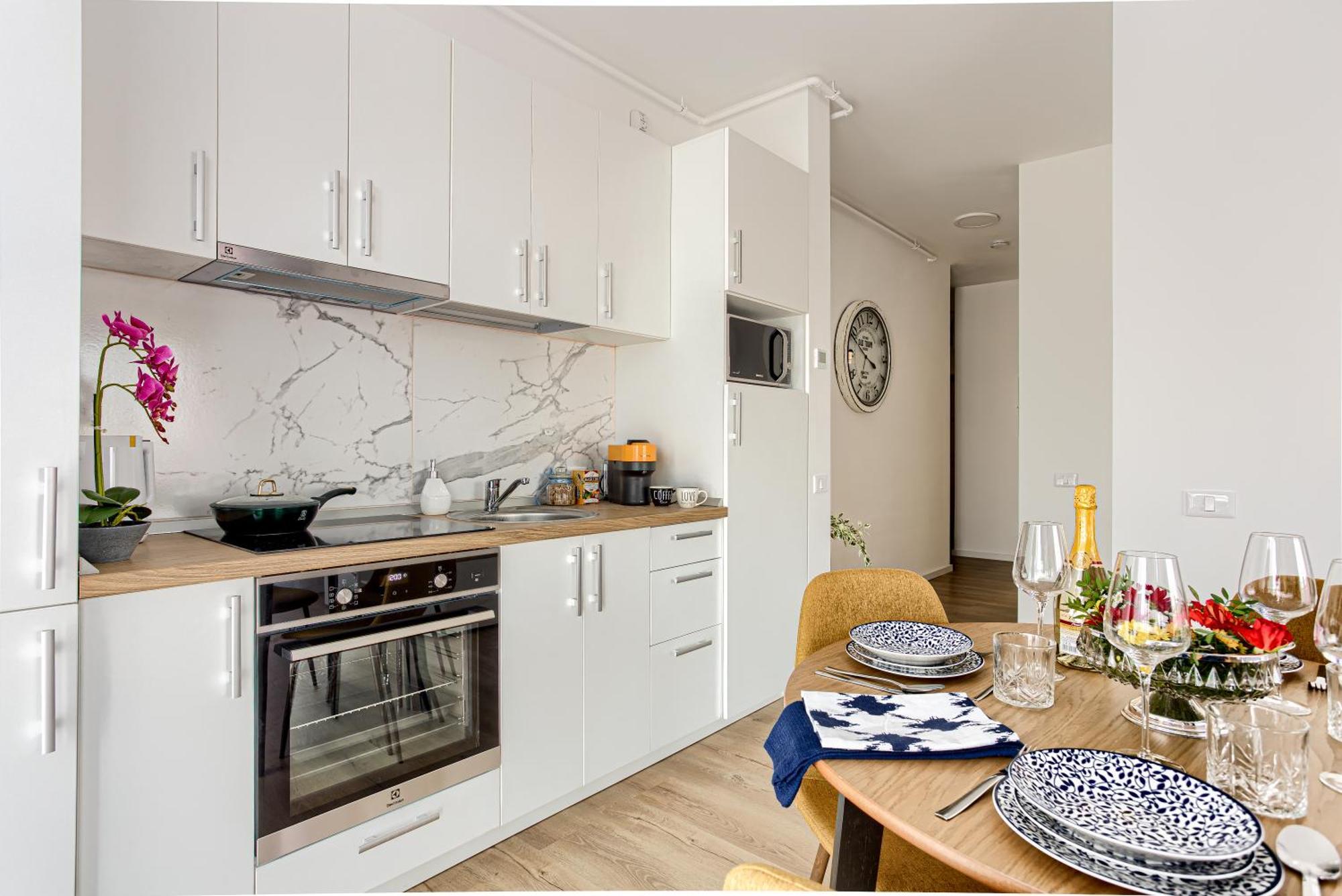Ari Navy Apartment - High-End Residence أراد المظهر الخارجي الصورة